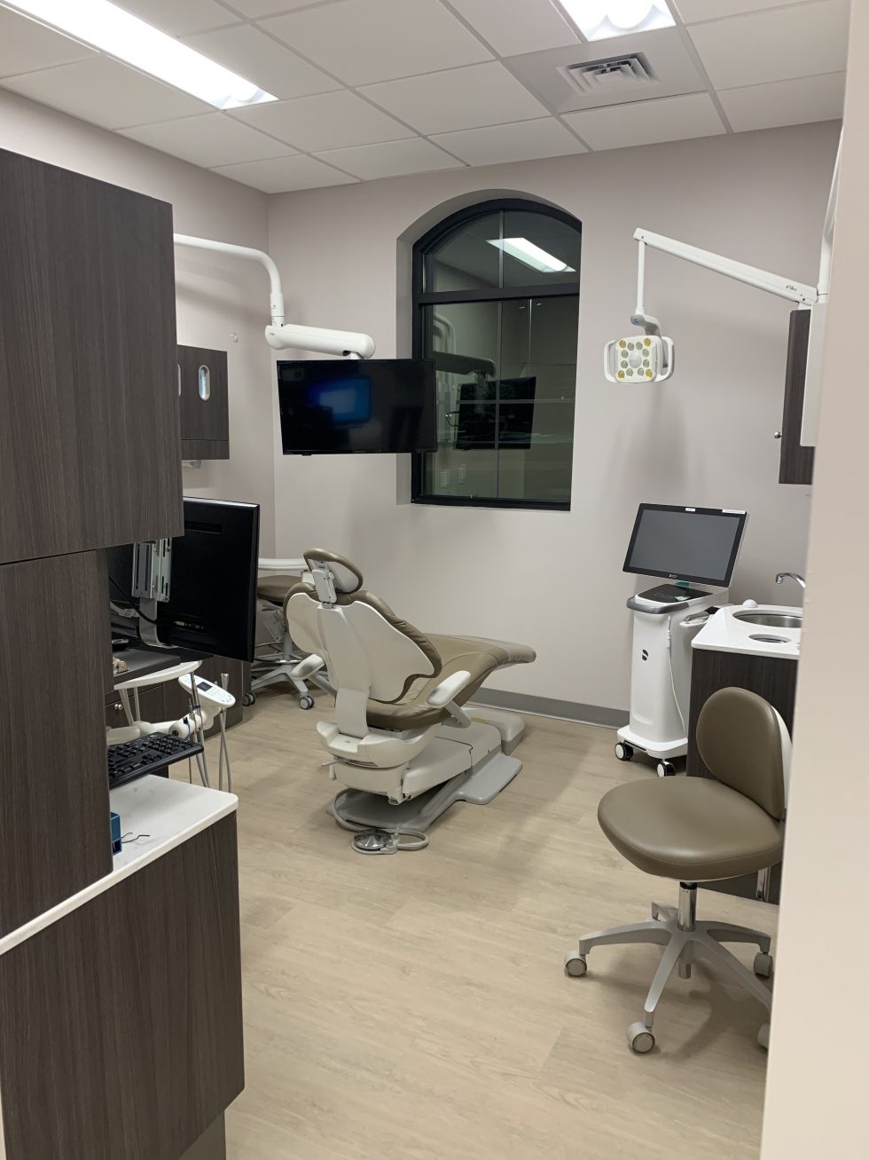 Tour The Office Dean Cosmetic Dentistry